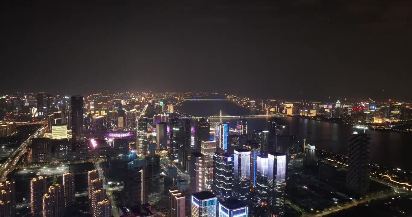 航拍杭州钱江世纪城夜景视频素材