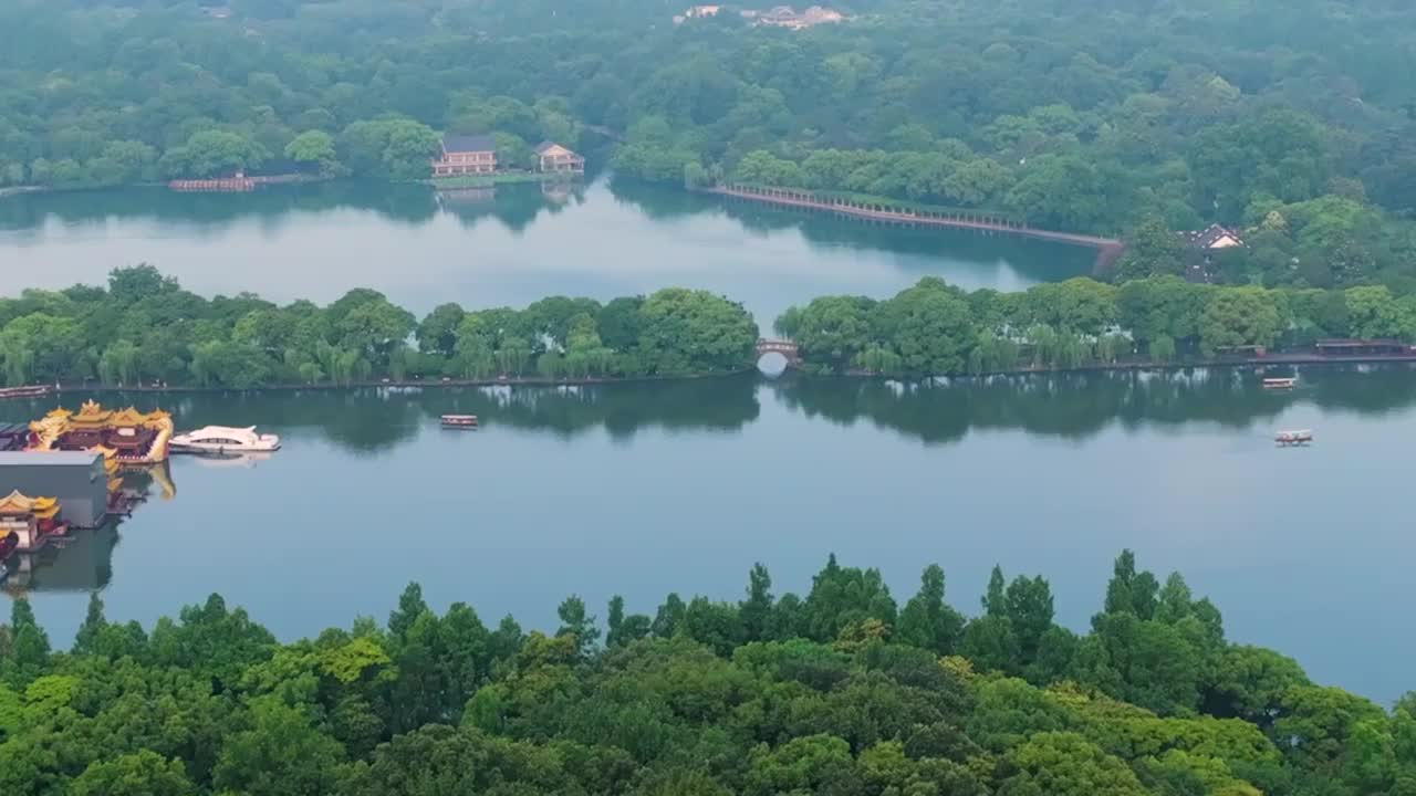 航拍杭州西湖湖光山色美景视频素材