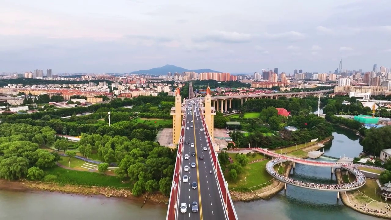 南京长江大桥，江苏南京视频素材