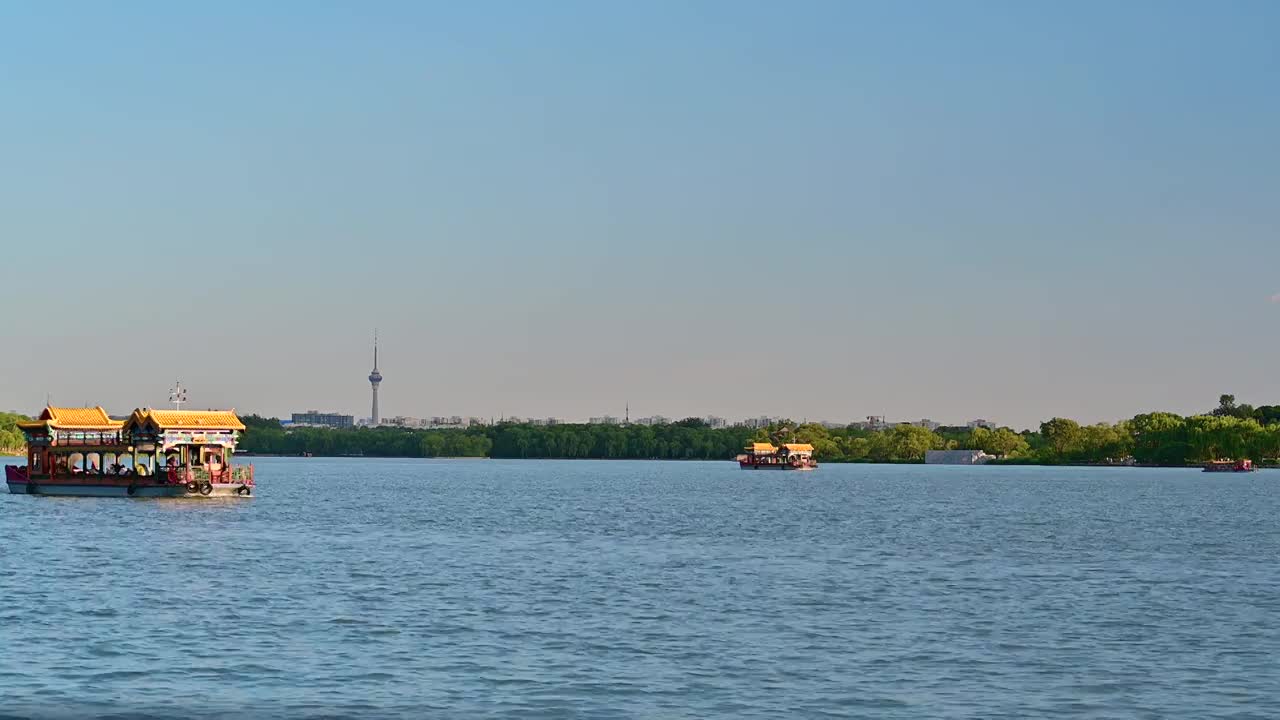 北京著名旅游景点皇家园林颐和园风景视频素材