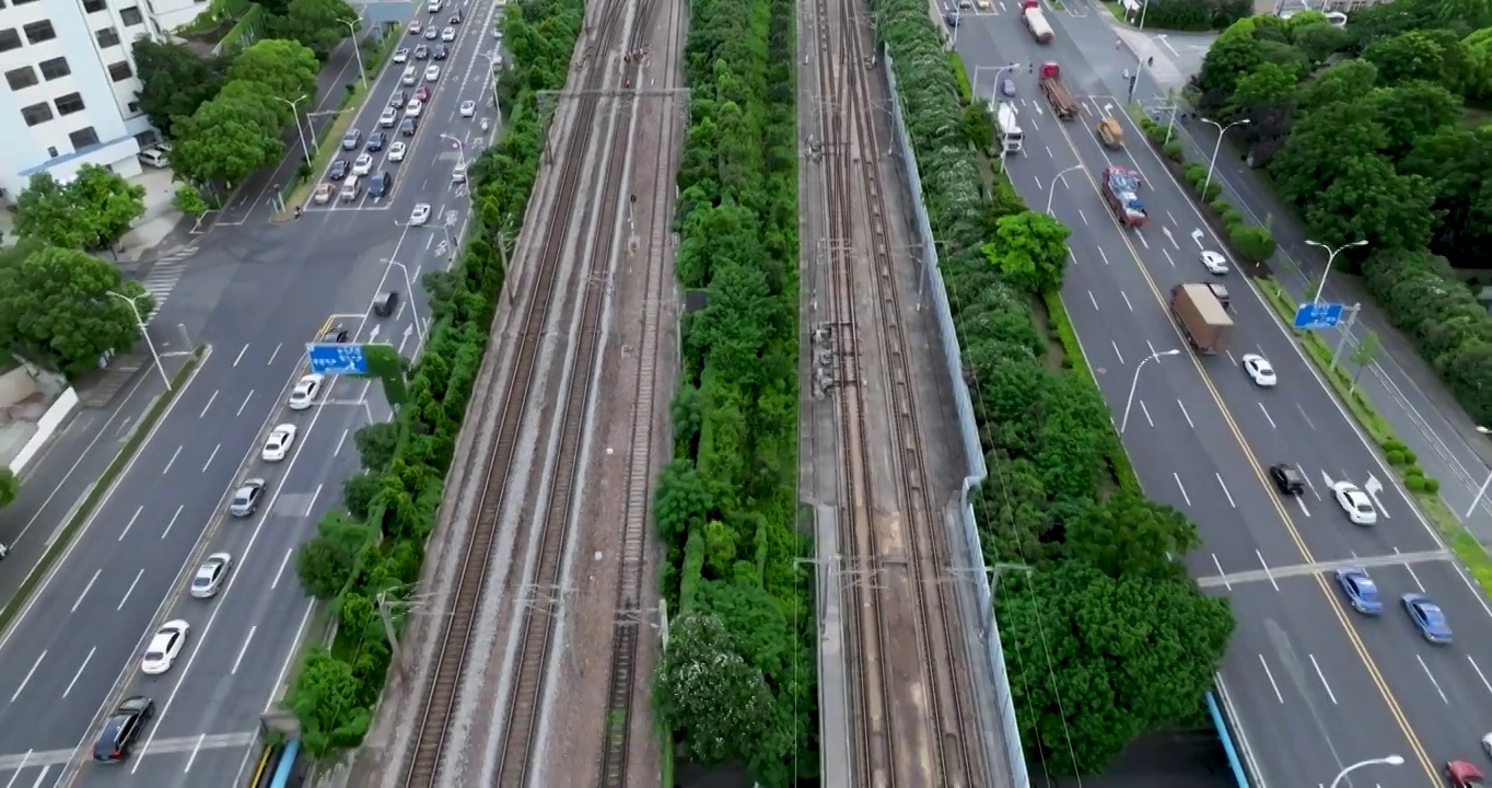 江苏省无锡市火车站铁路线风光视频素材