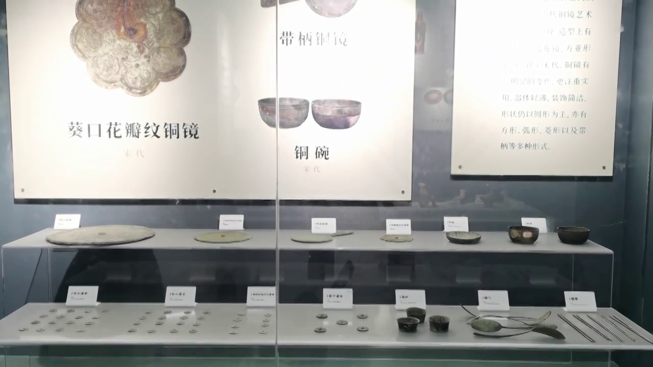 博物馆展厅文物陈列视频素材