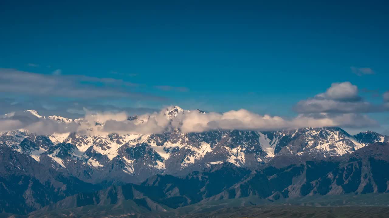 新疆天山 雪山延时视频素材