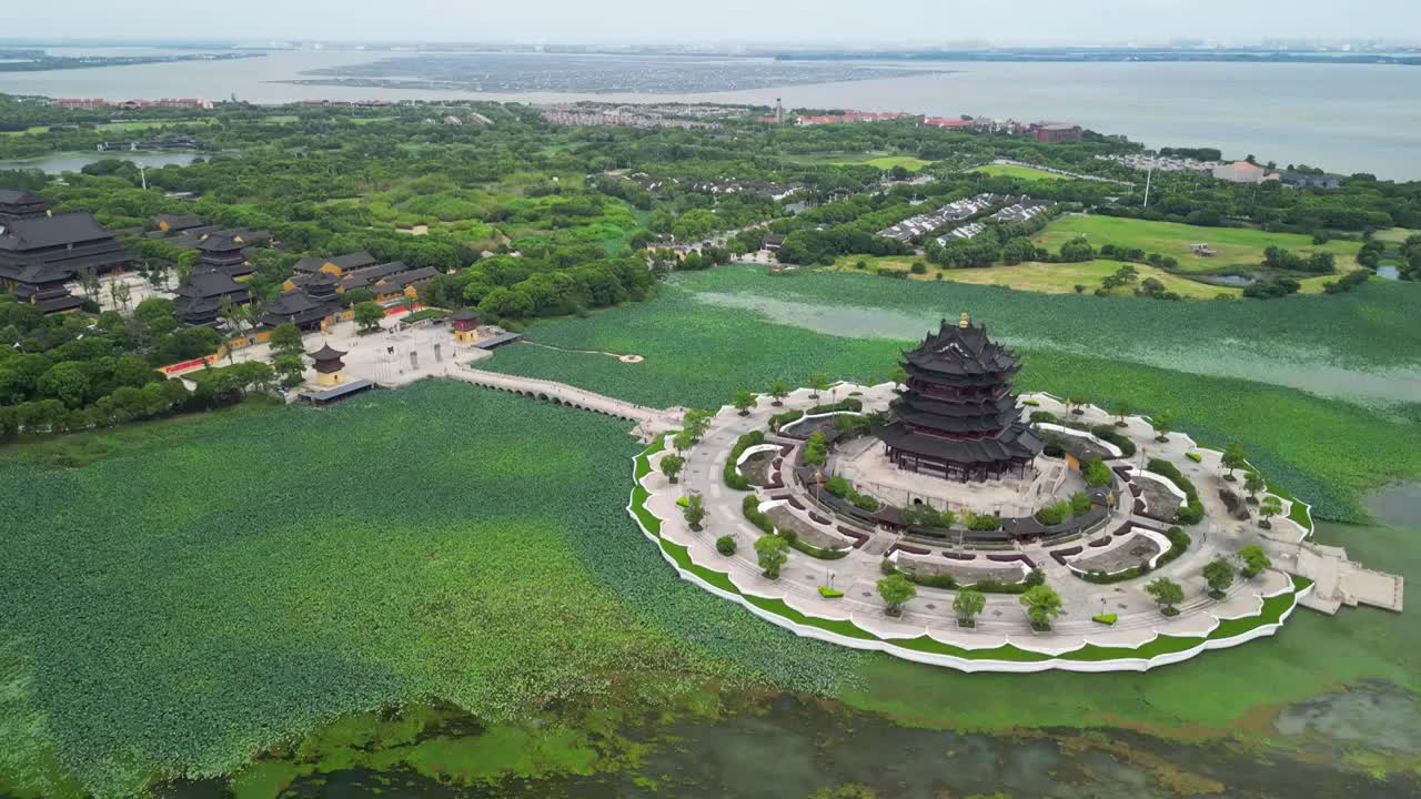 苏州重元寺水月观音美景航拍（阳澄湖）视频素材