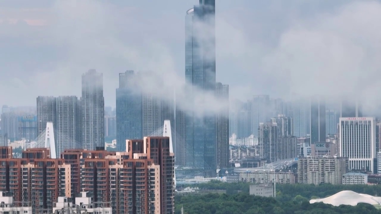 武汉地标CBD摩天大楼天际线风光视频素材