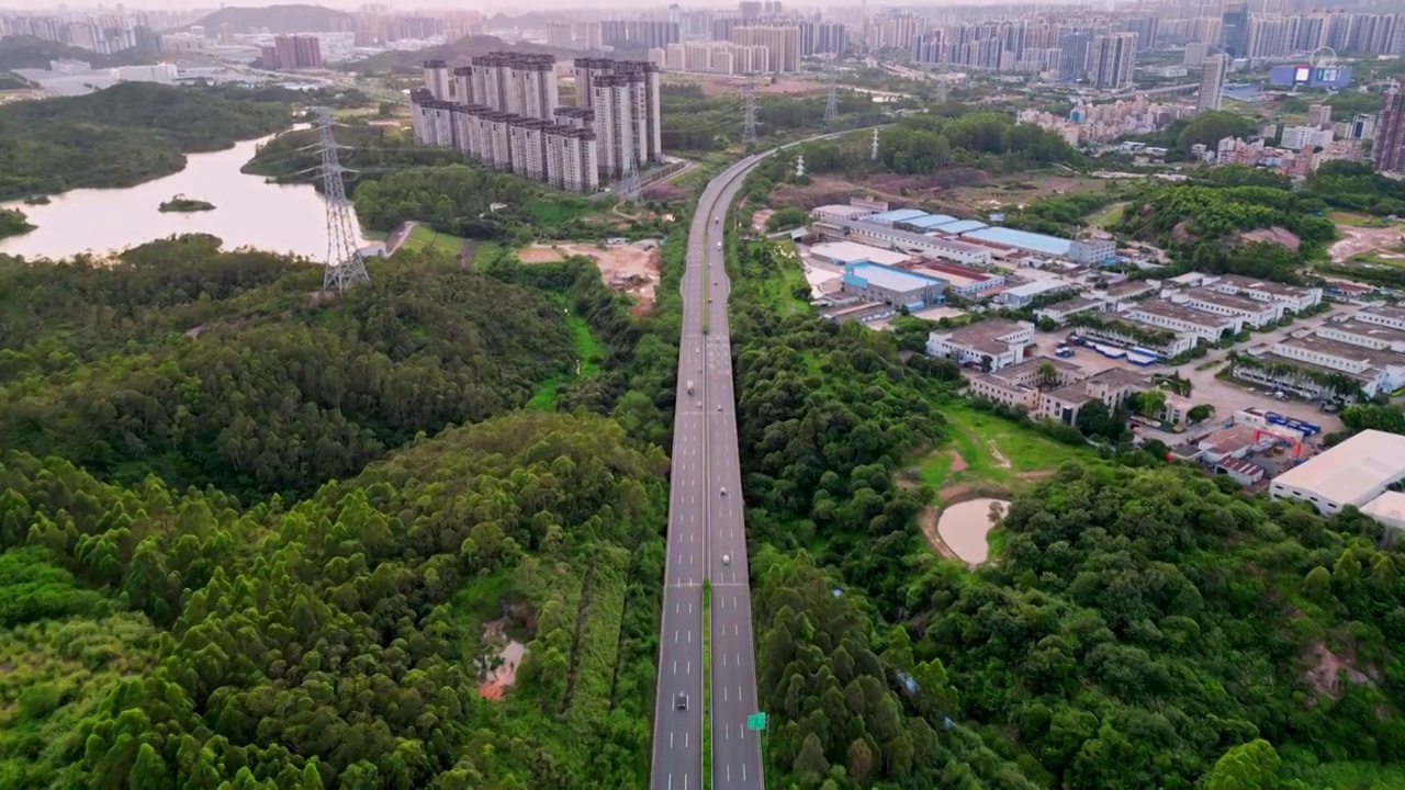 航拍惠深沿海高速，高速路视频素材