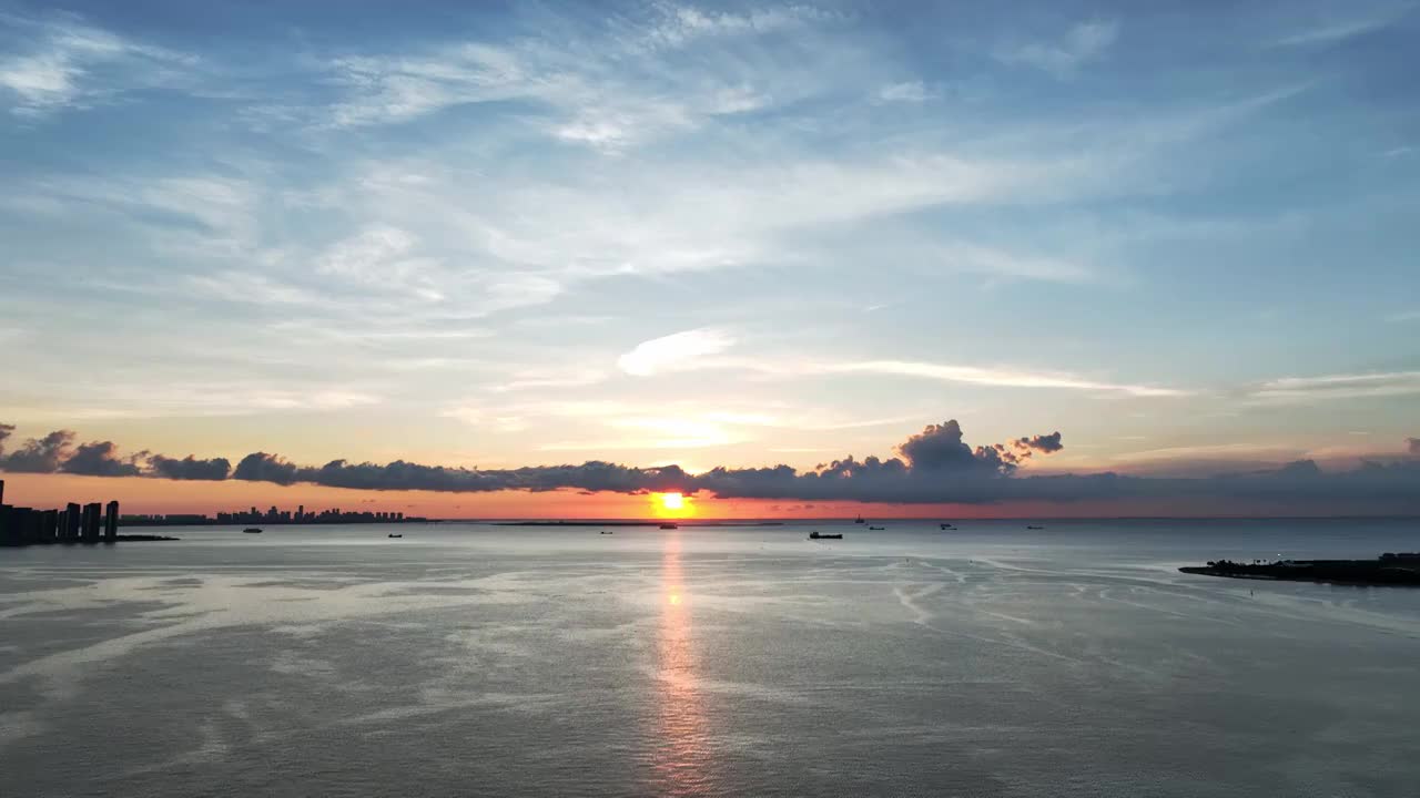 海南省海口市海上日落航拍视频素材