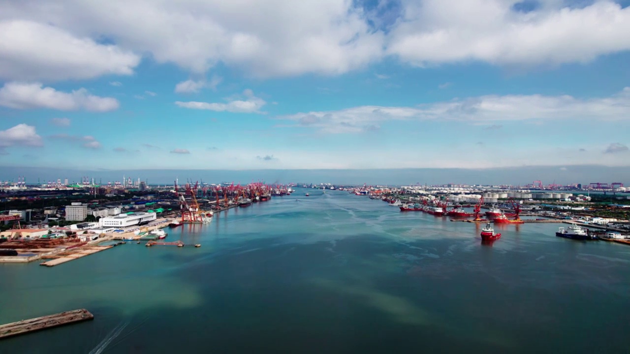 天津滨海新区海河入海口天津港城市风光视频素材