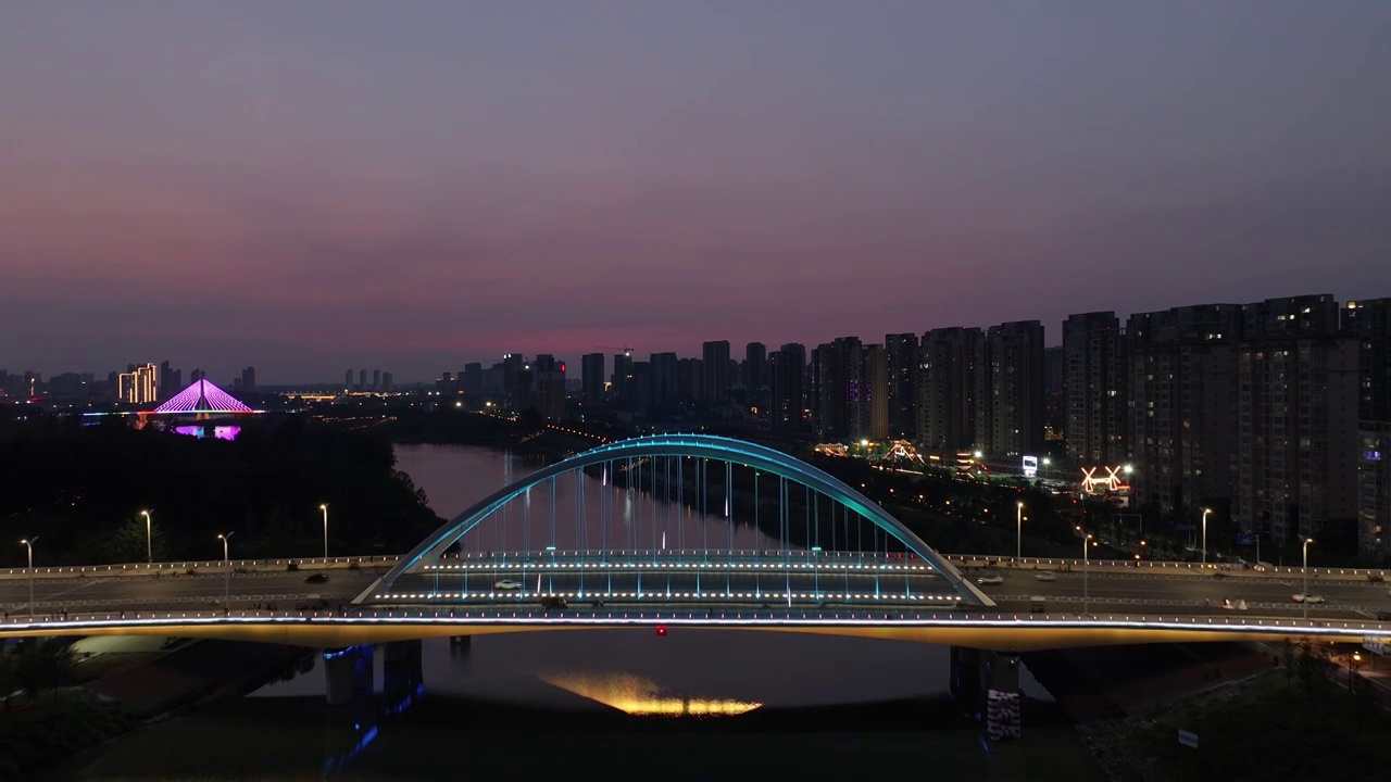 周口沙颍河中原路桥夜景视频素材