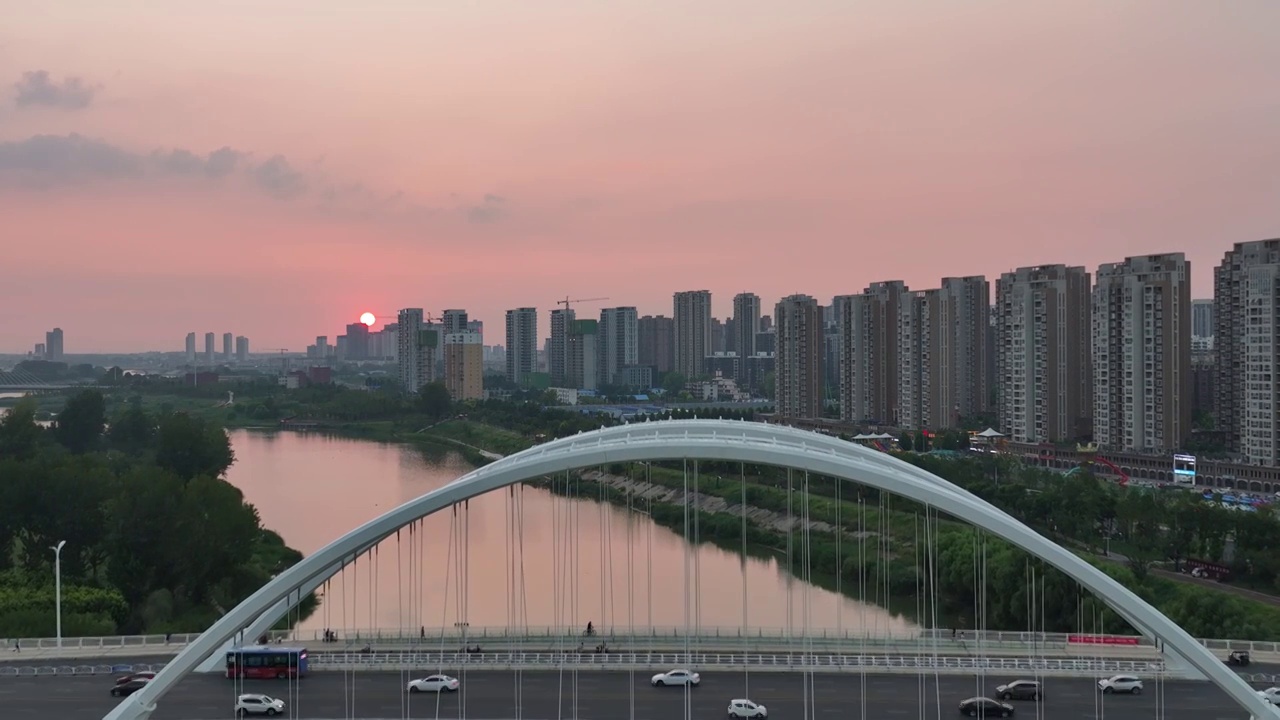 航拍周口沙颍河中原路桥日落视频素材