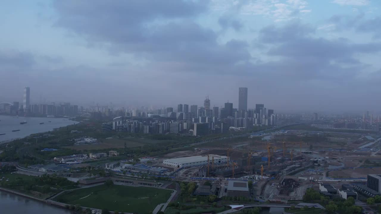 上海地标-前滩，徐汇滨江，黄浦江风景视频素材