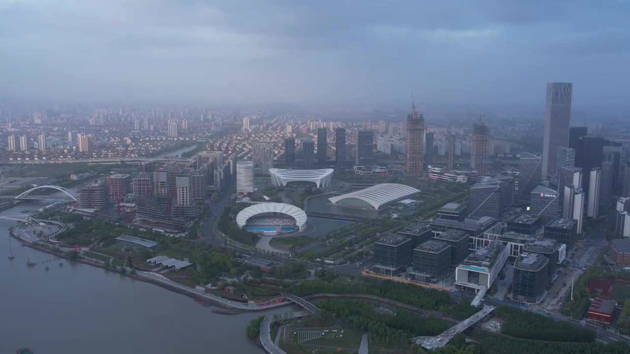 上海地标-前滩，徐汇滨江，黄浦江风景视频素材