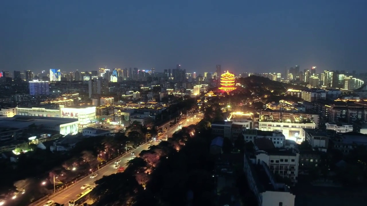 航拍武汉长江大桥夜景视频素材