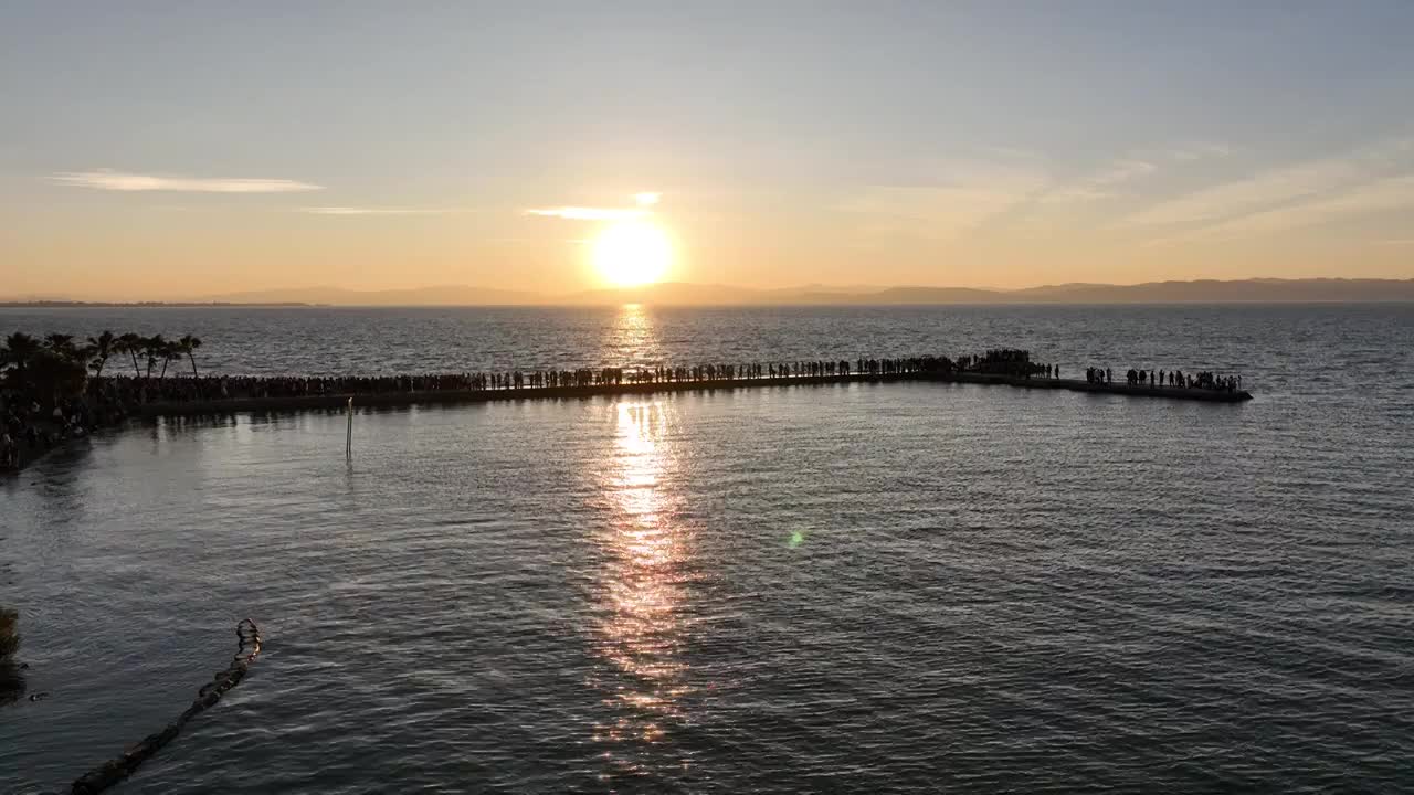 昆明滇池海晏村-日落晚霞视频素材