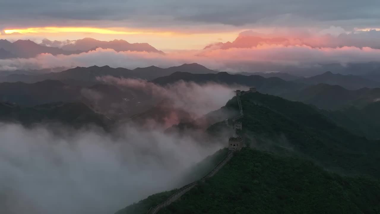 金山岭长城火烧云视频素材