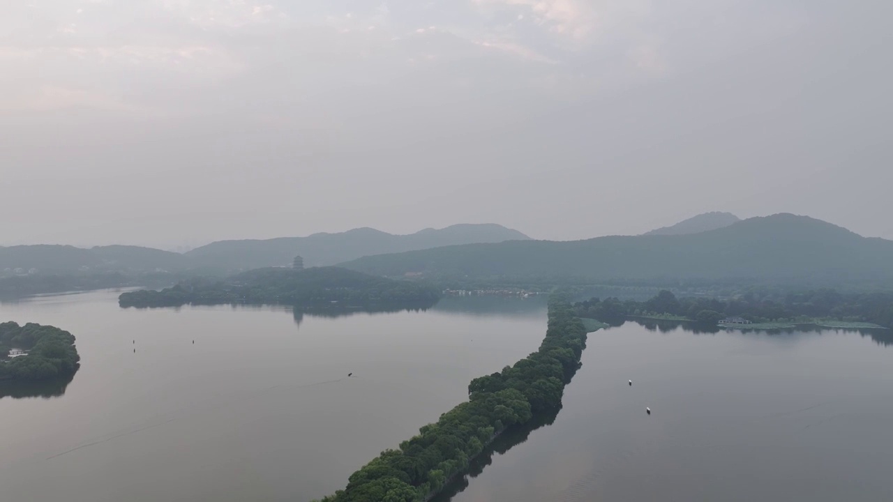 杭州夏季西湖风光 苏堤 雷峰塔视频素材