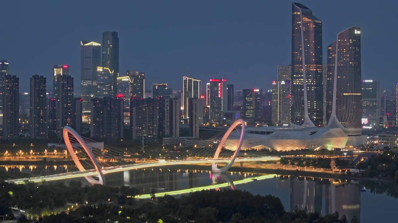 南京河西南京眼繁华夜景视频素材