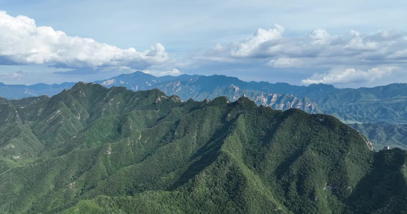 北京密云区司马台长城初秋航拍视频素材