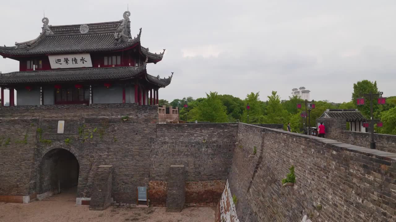 苏州盘门风景区将军楼水陆瓮城风景视频素材