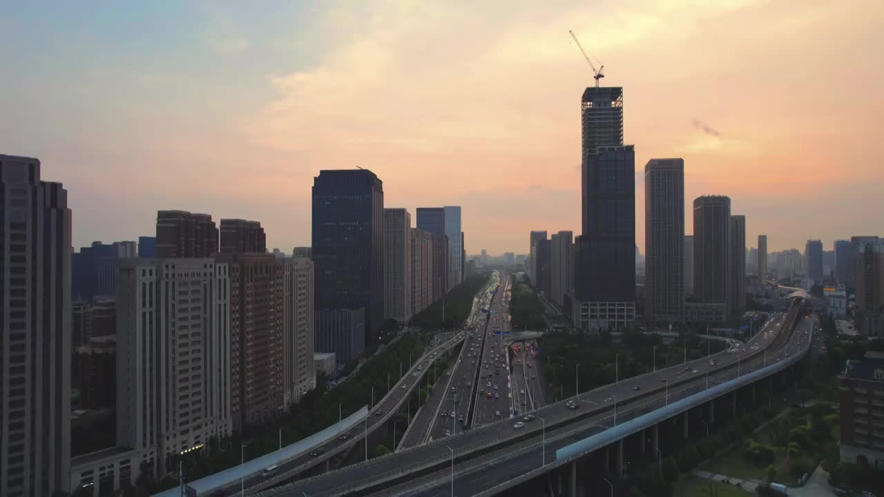 天津海河海津大桥沿岸城市建筑日落风光航拍视频素材