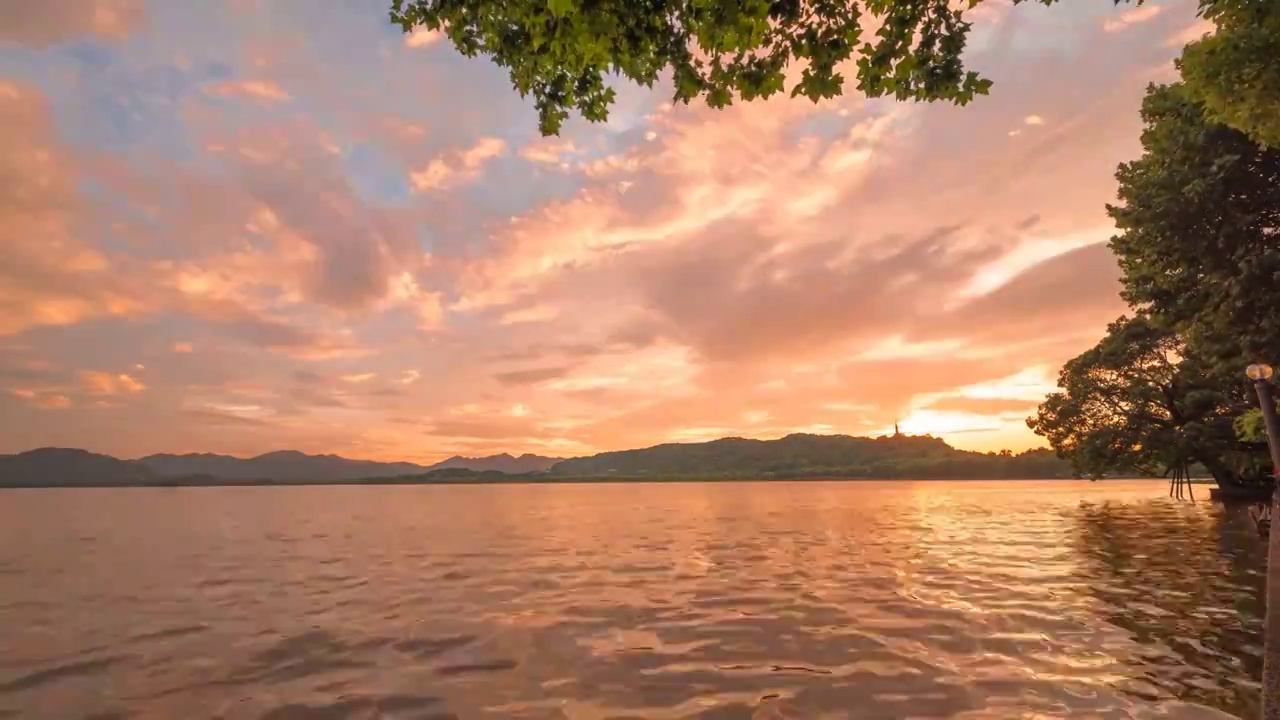 杭州西湖宝石流霞夏季晚霞视频素材