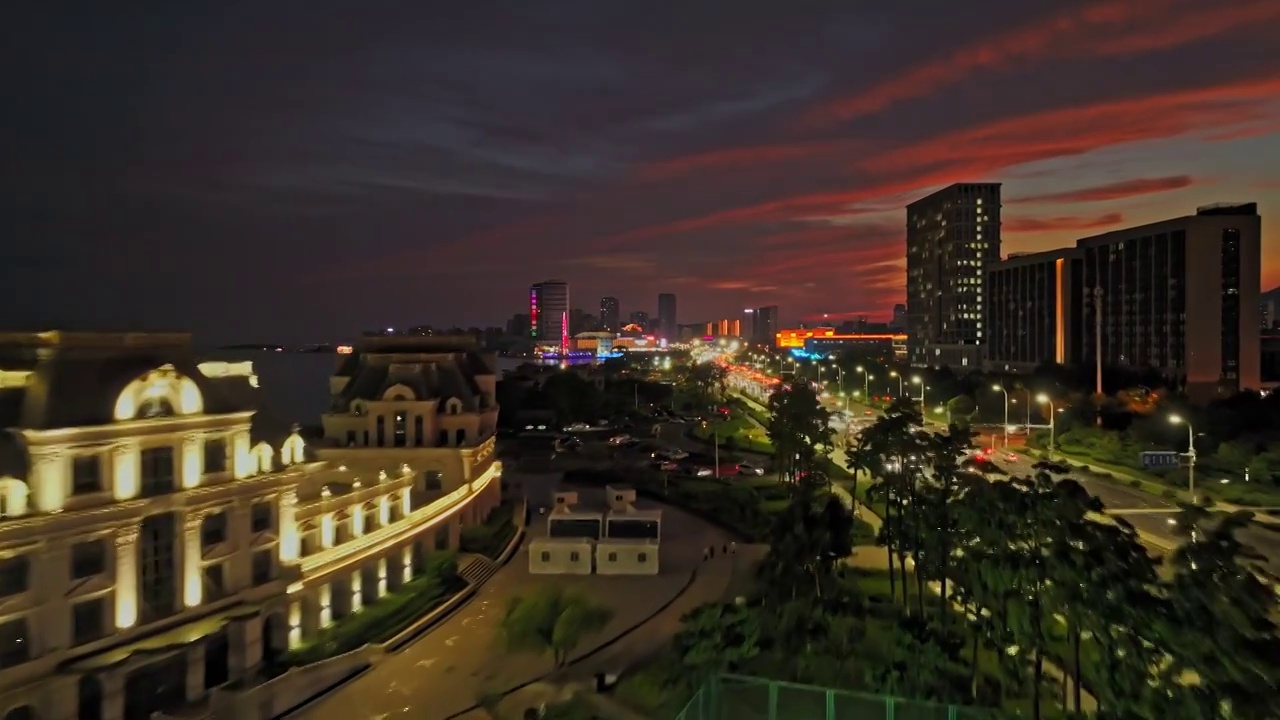 青岛唐岛湾滨海大道夜景航拍视频素材