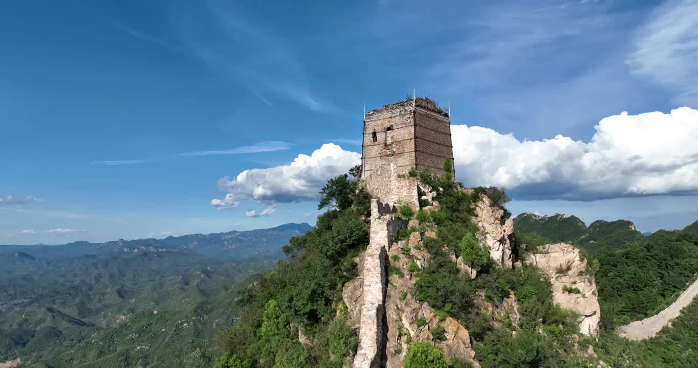 北京密云区司马台长城望京楼航拍视频素材