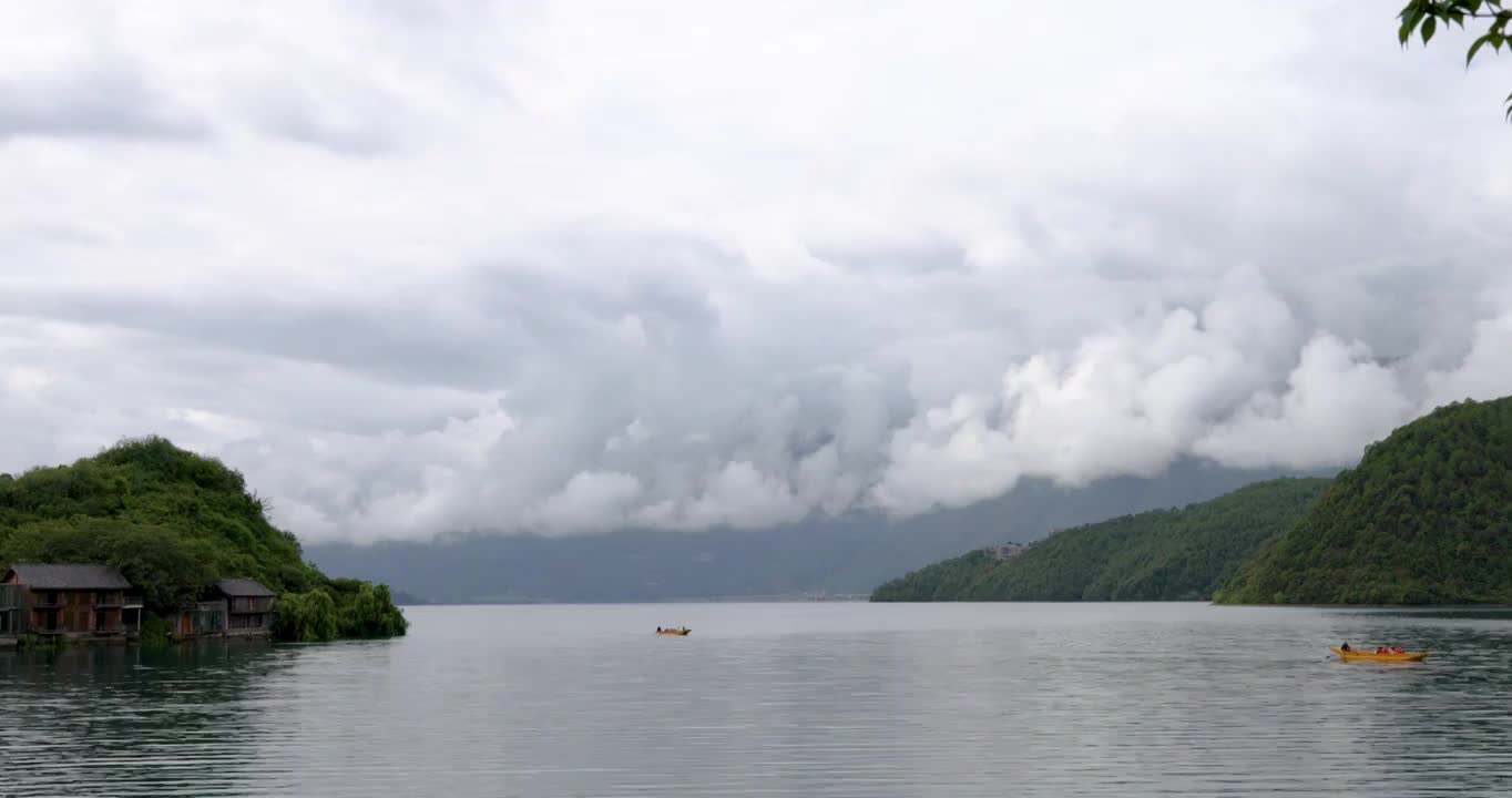 旅游景区：泸沽湖里格半岛自然与人文风光视频素材