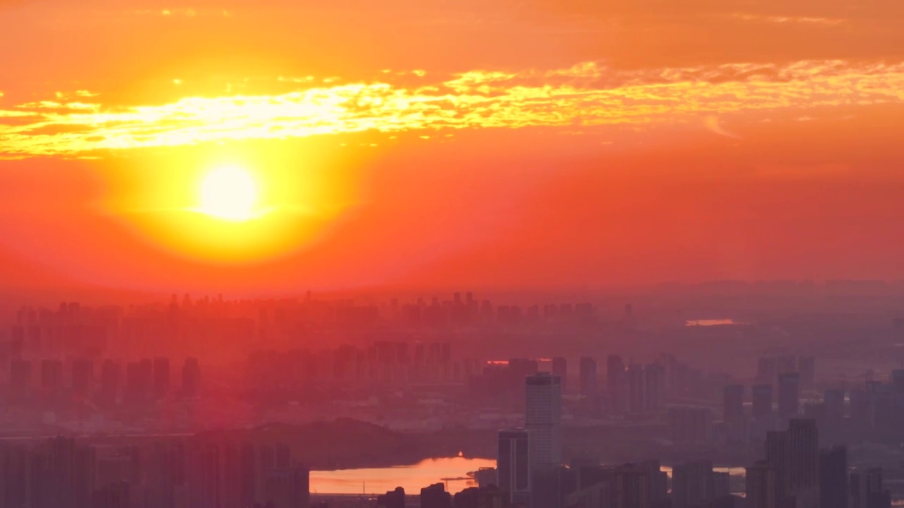 武汉夏日城市地标和天际线风光视频素材