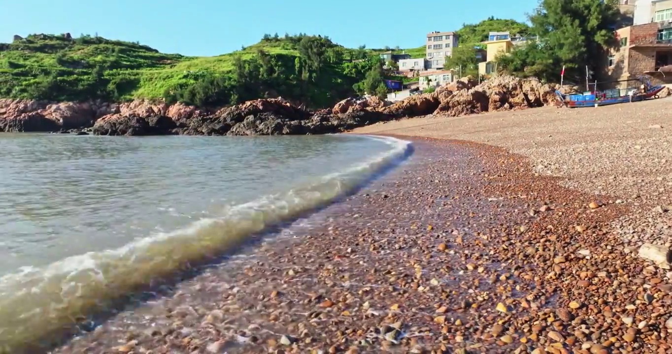 大海 海滩 岛 海浪 渔船 风景视频素材