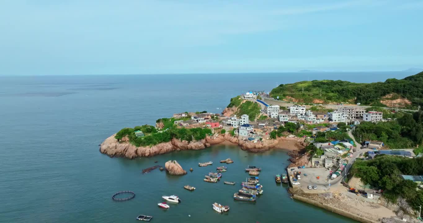 东海   一号风景道 大海 海滩 岛 海浪 渔船 风景视频素材