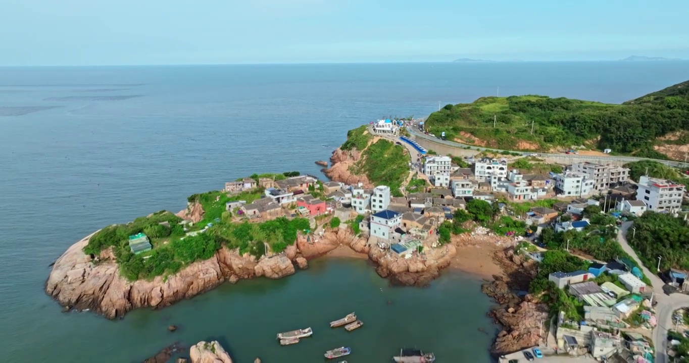 东海   一号风景道 大海 海滩 岛 海浪 渔船 风景视频素材