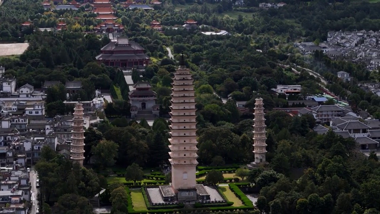 云南大理崇圣寺三塔视频素材