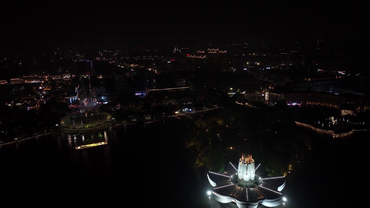 浙江嘉兴平湖东湖景区 李叔同纪念馆 夜晚视频素材