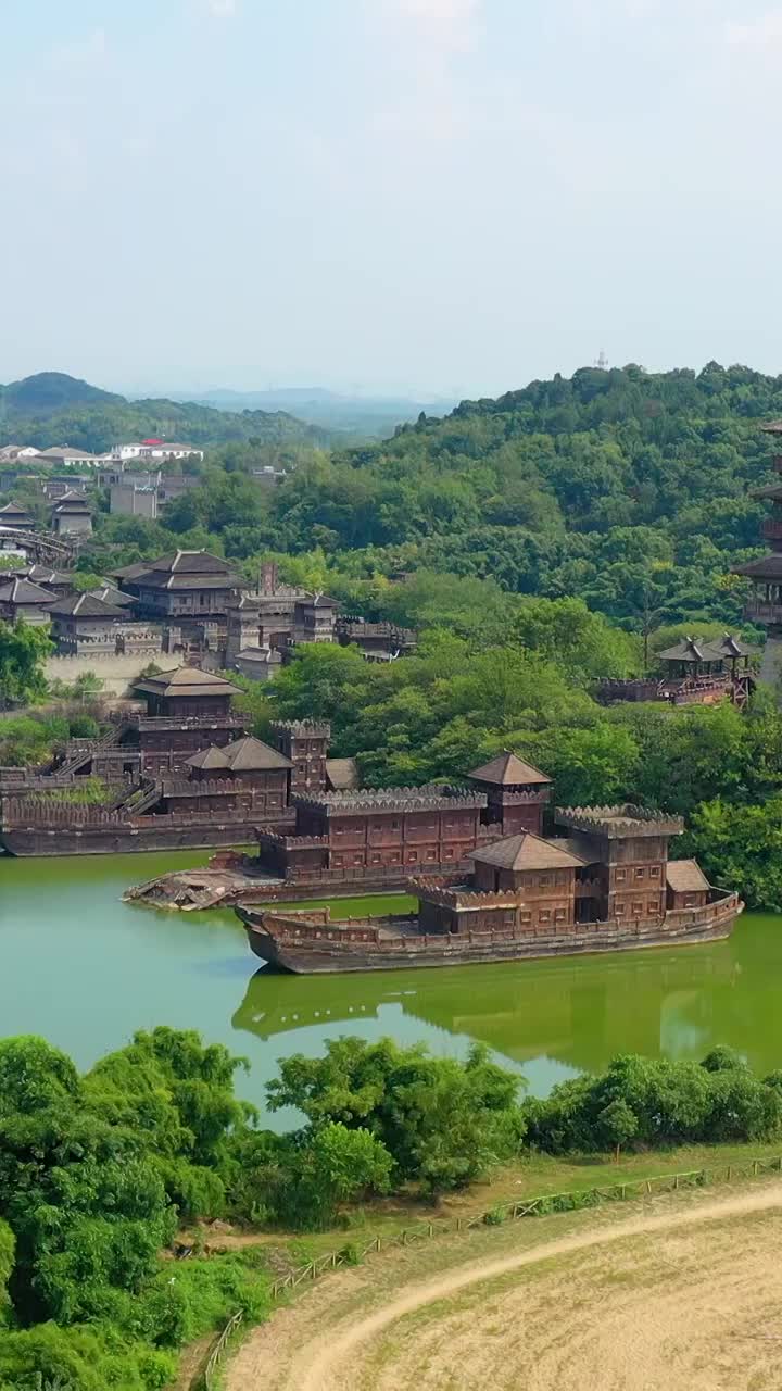 航拍湖北赤壁市三国赤壁古战场景区视频素材