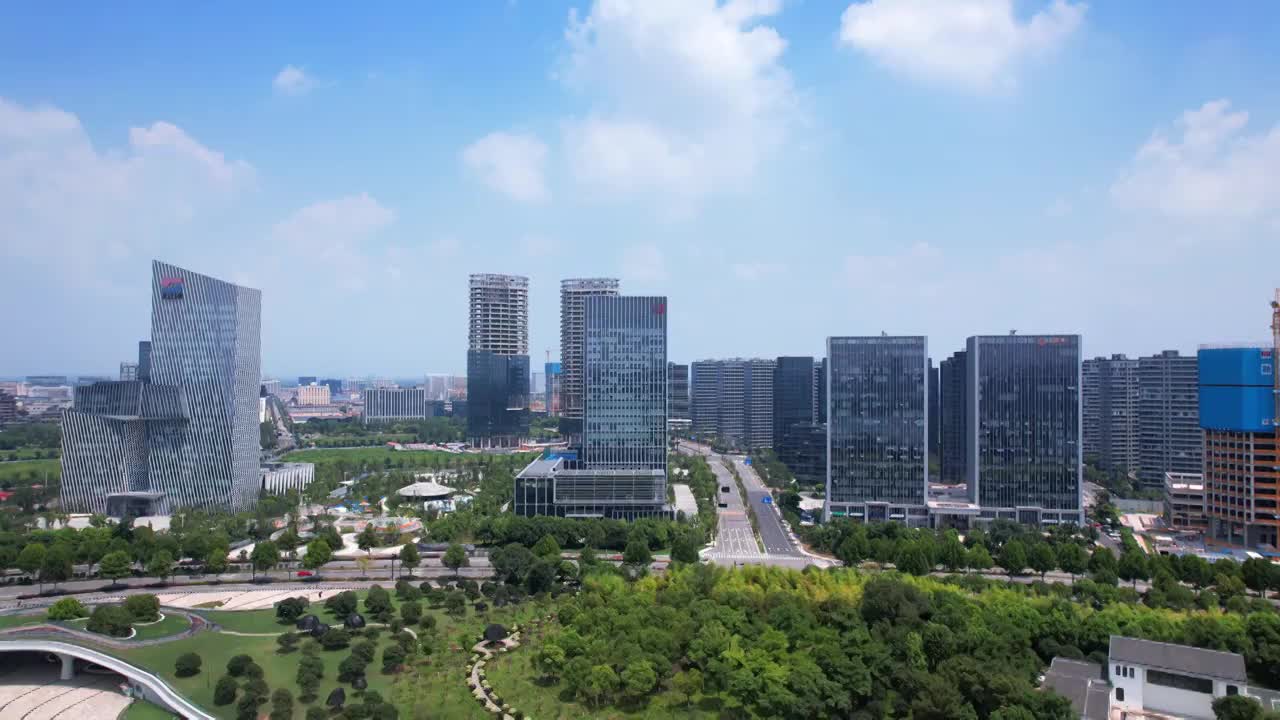 浙江省嘉兴市桐乡凤凰湖城市环境视频素材