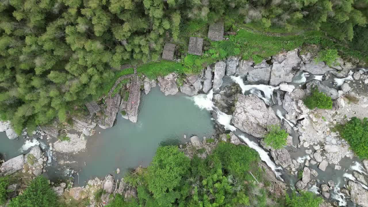 航拍温州泽雅风景区明代四连碓造纸作坊视频素材