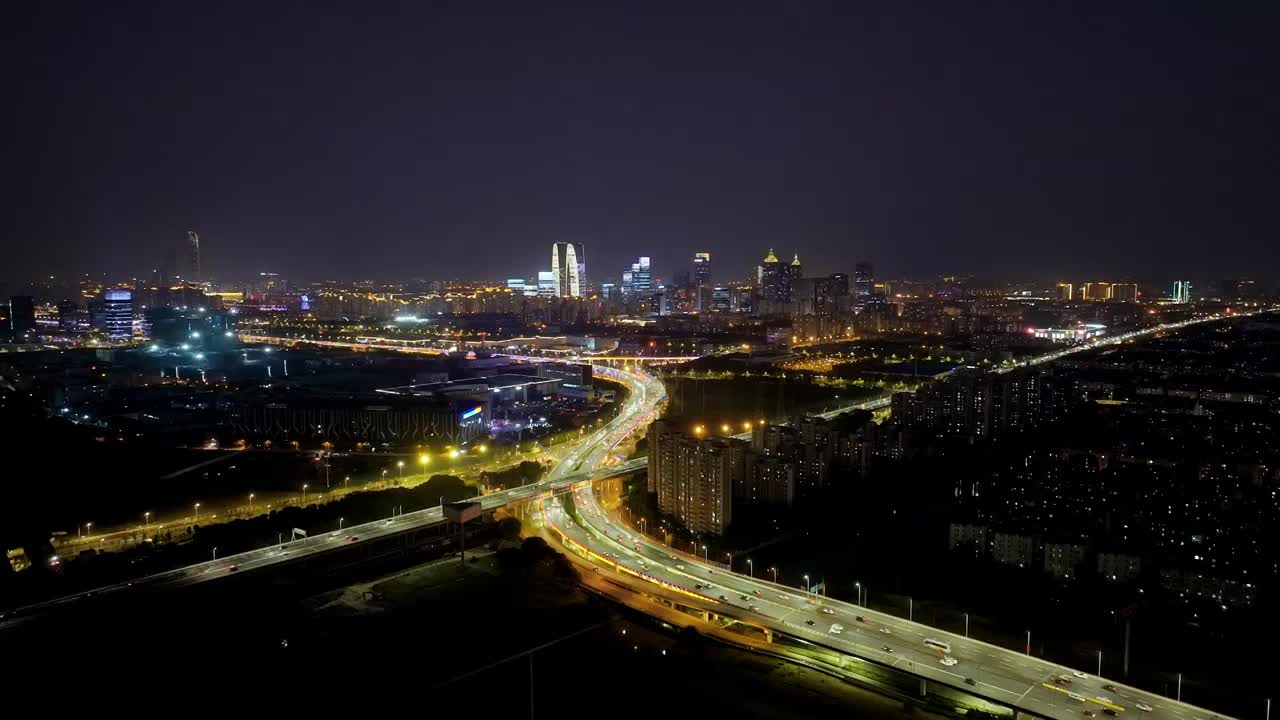 苏州工业园区娄江快速路官渎里立交桥夜色城市风景航拍视频素材