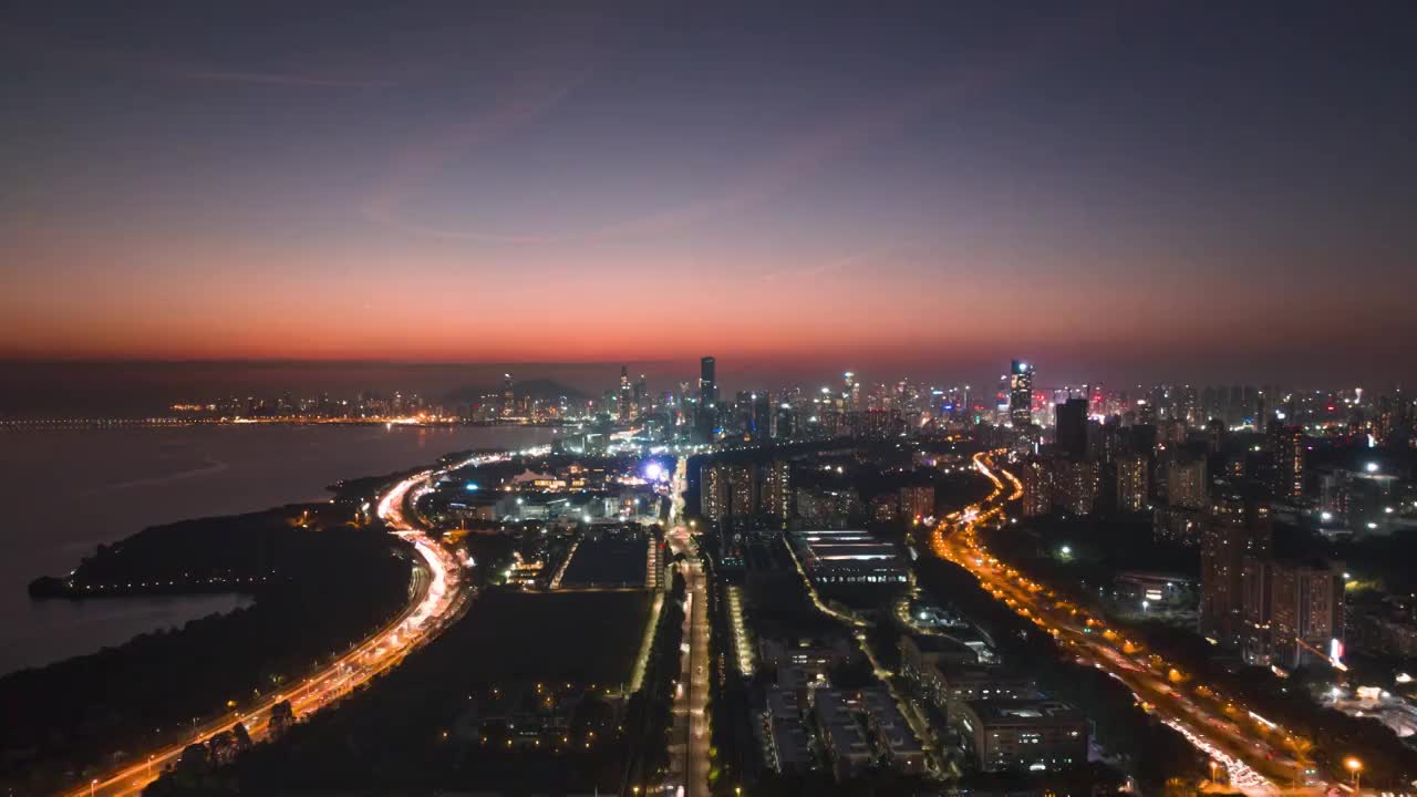 深圳深圳湾滨海大道夜景晚霞车流航拍延时视频素材