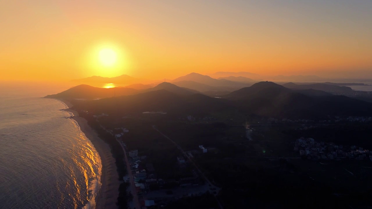 航拍广东阳江海陵岛日落风光视频素材