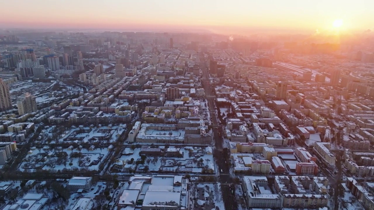 中国黑龙江哈尔滨城市雪景风光航拍视频素材