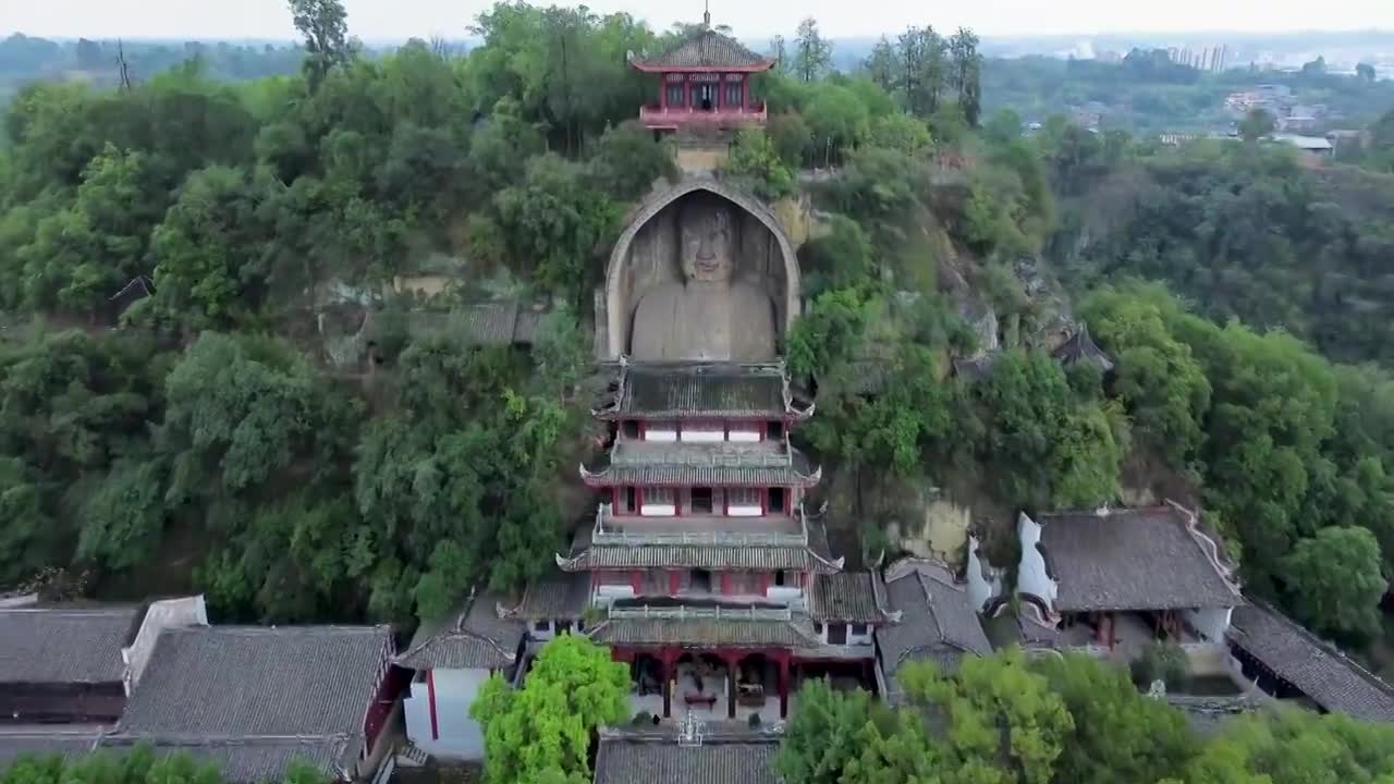 四川自贡荣县航拍大佛寺白塔山镇南塔视频素材