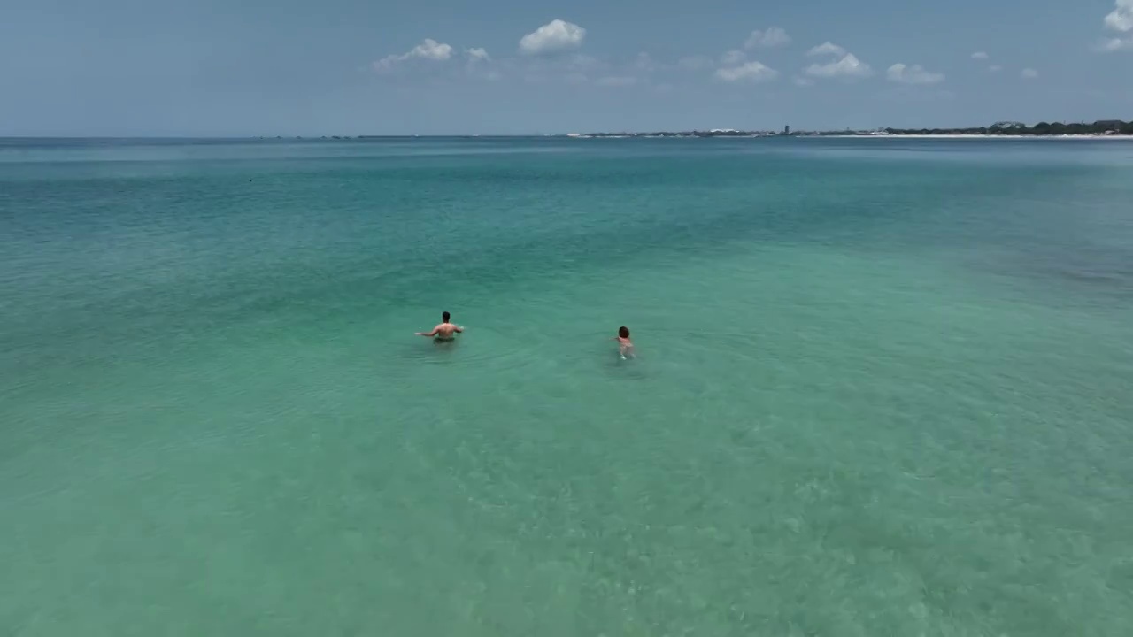 印尼巴厘岛金巴兰海滩自然风光航拍视频素材