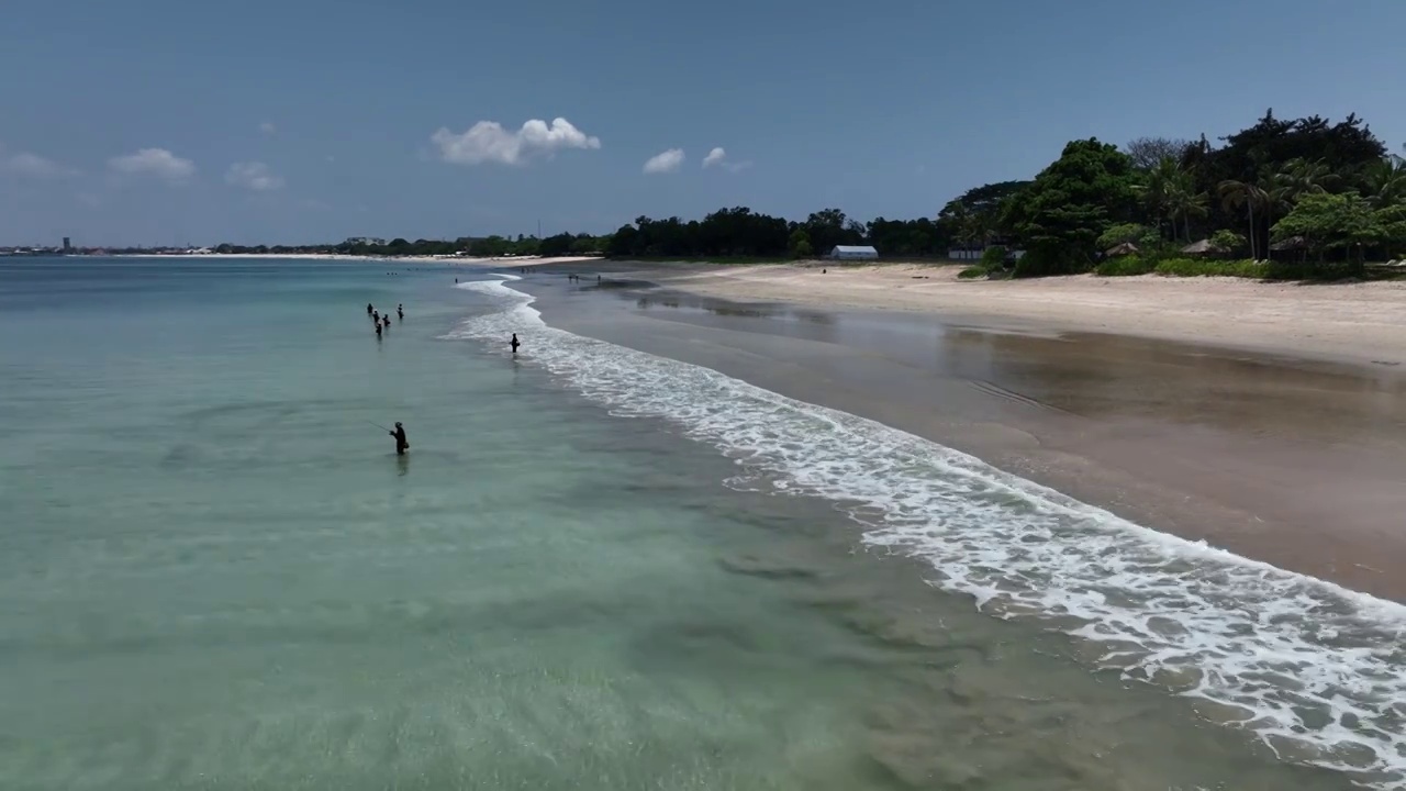 印尼巴厘岛金巴兰海滩自然风光航拍视频素材