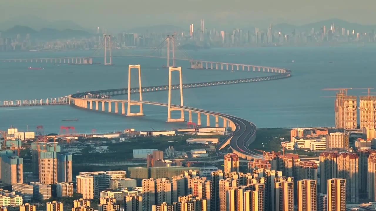 航拍深中通道跨海大桥视频素材