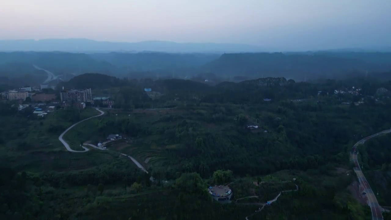 周家山大桥航拍视频素材画面4