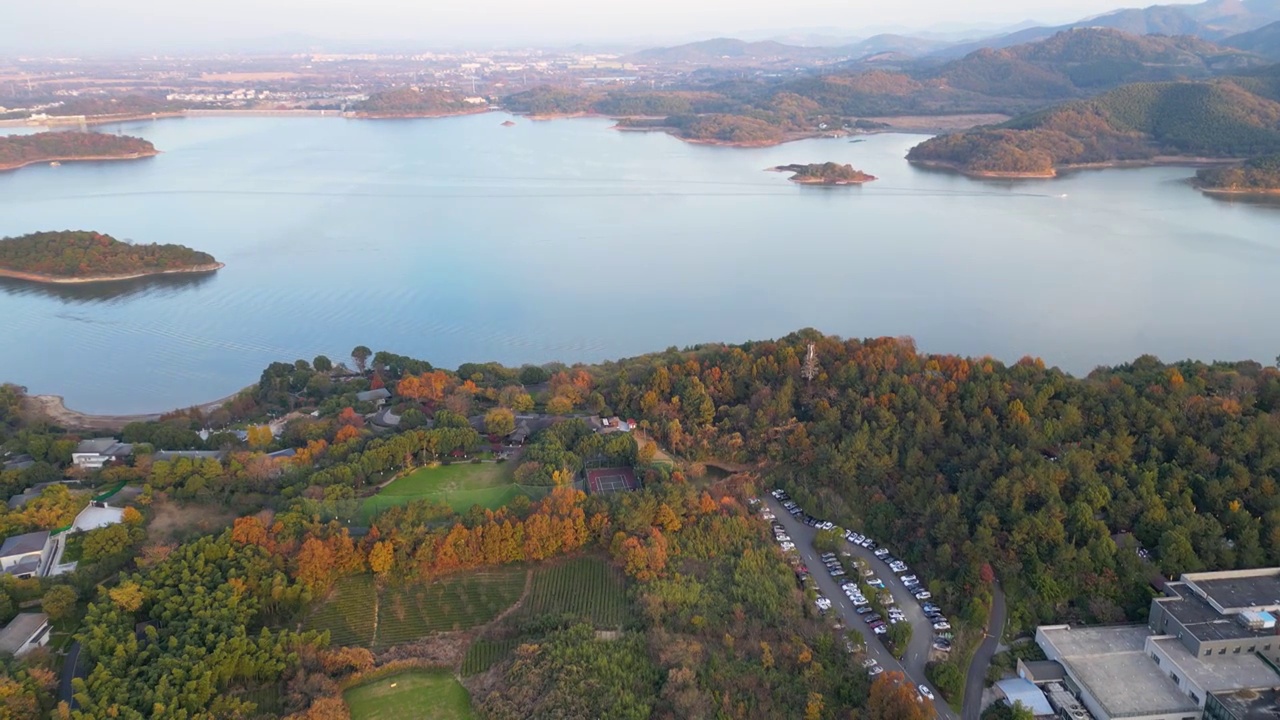 航拍中国江苏省常州市溧阳市天目湖生态旅游度假区风光视频素材