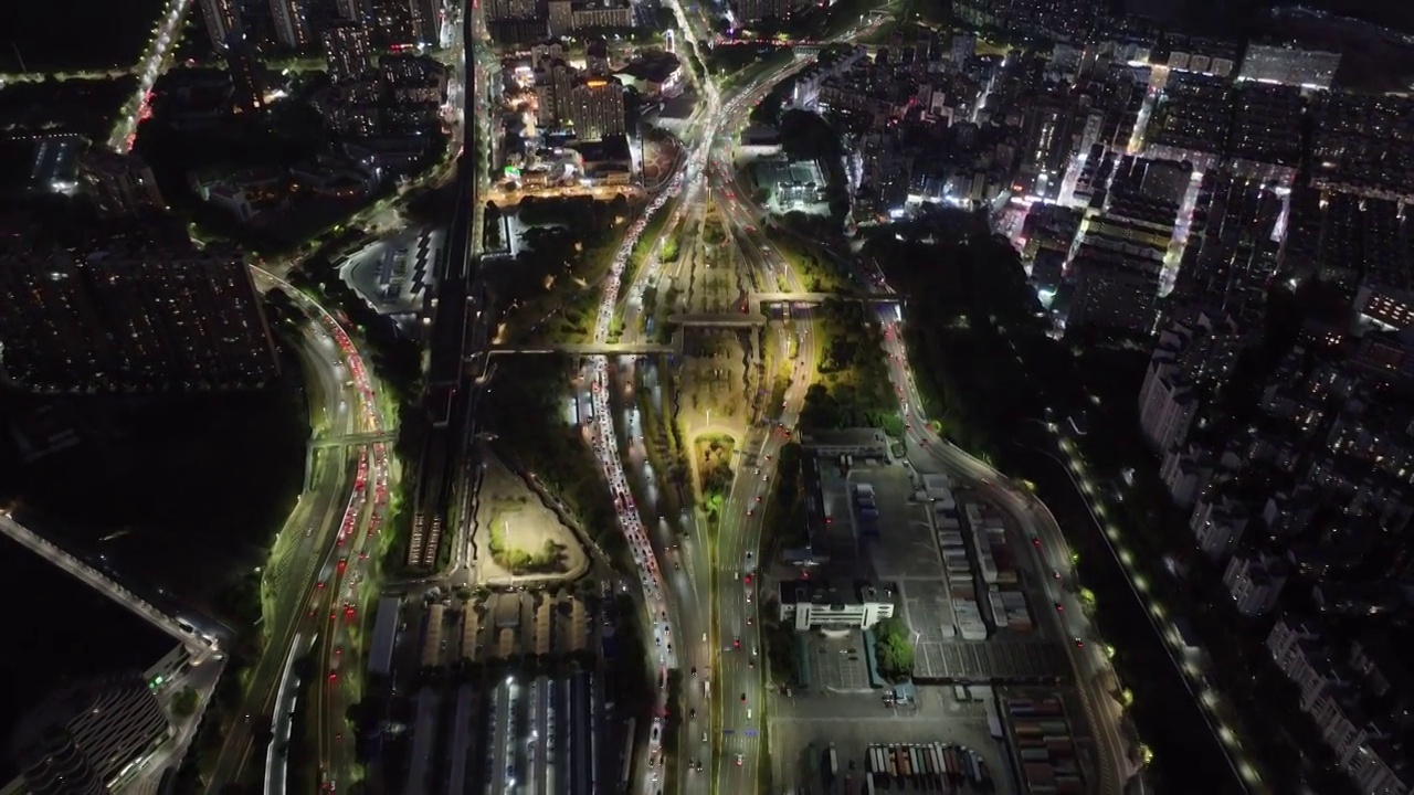 广东省深圳市龙岗区坂田街道星河丹堤梅林关航拍视频素材