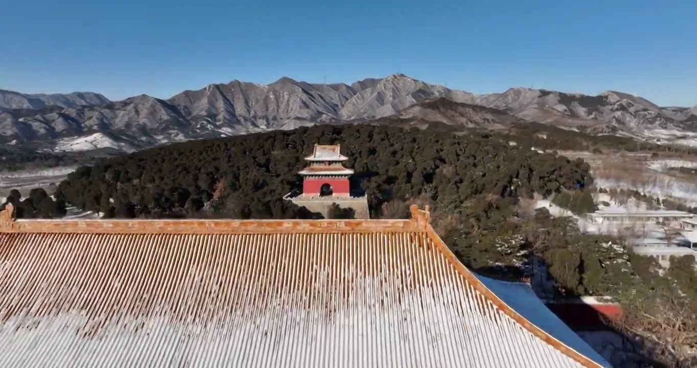 北京明十三陵长陵冬天雪景航拍视频素材