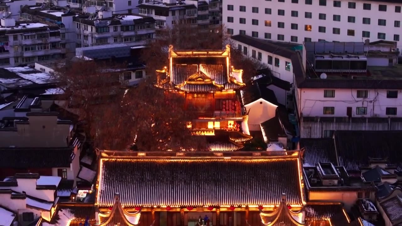 航拍南京夫子庙冬季雪景日落夜景 商业街大成殿龙照壁游船视频素材